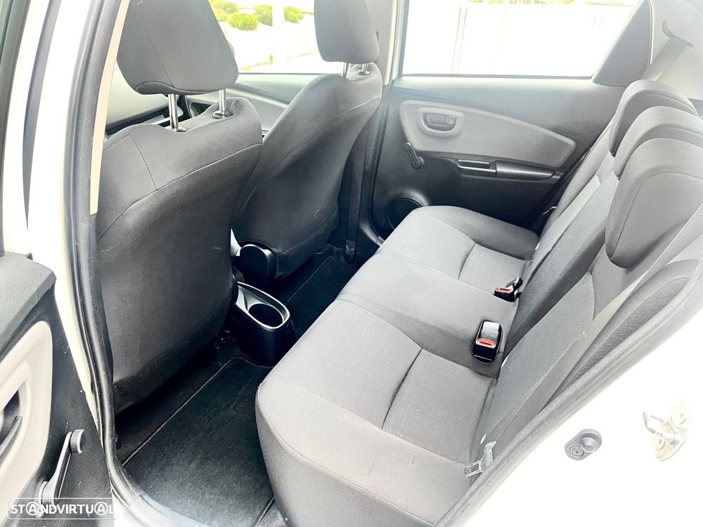 Toyota Yaris 1.0 VVT-i ACtive - 7