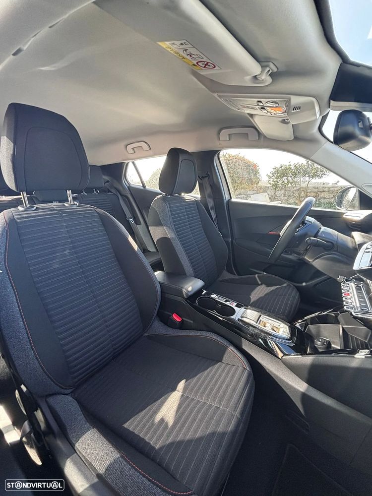 Peugeot e-2008 Active Pack - 13