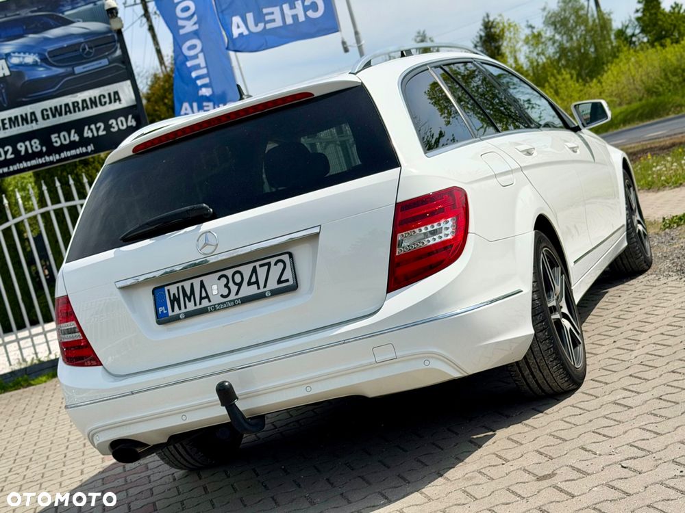Mercedes-Benz Klasa C 200 CGI BlueEFFICIENCY - 27
