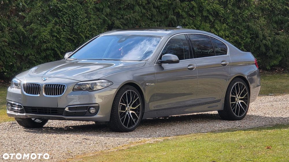 BMW Seria 5 520d Luxury Line - 1