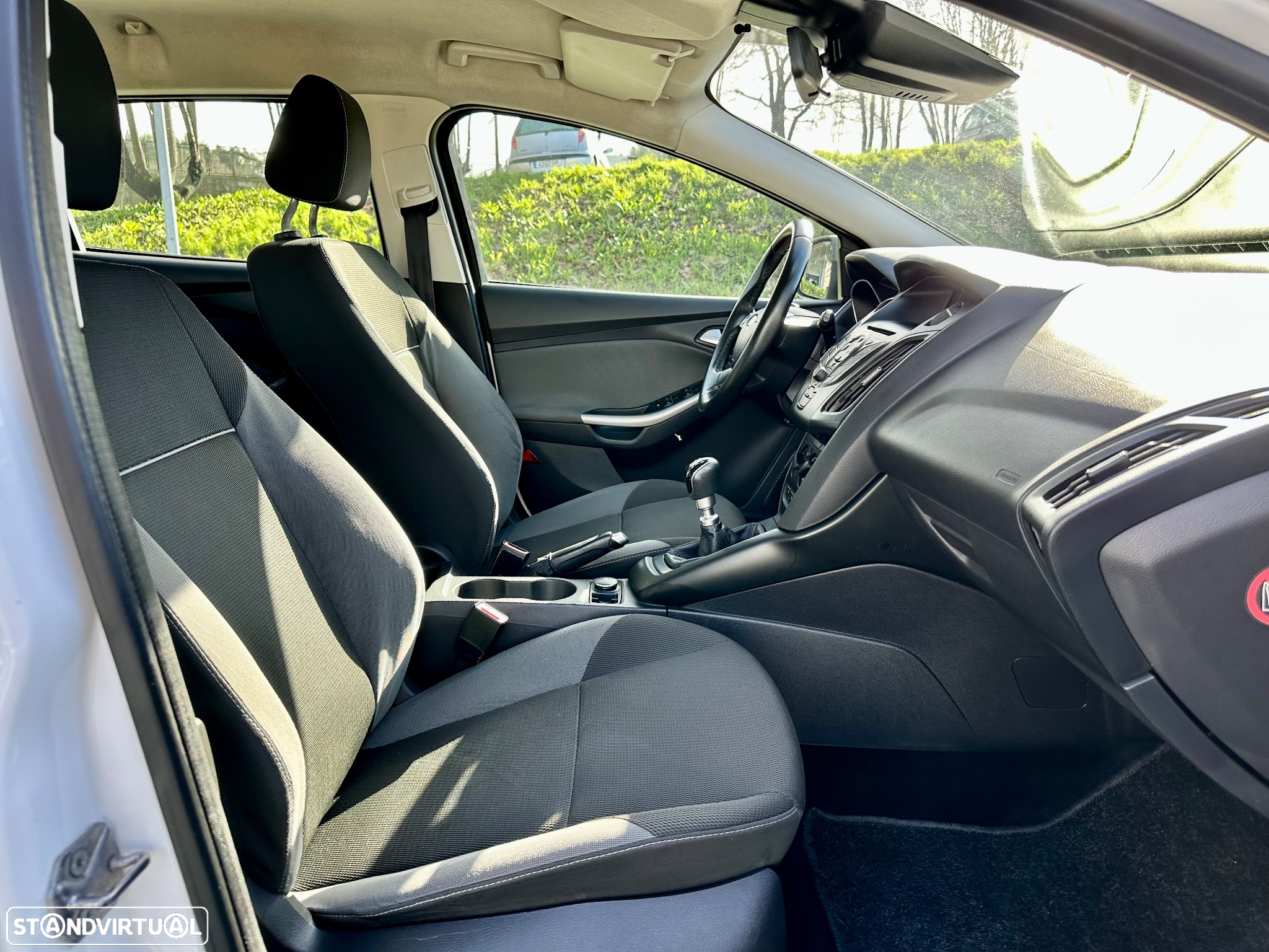 Ford Focus SW 1.6 TDCi Trend - 28