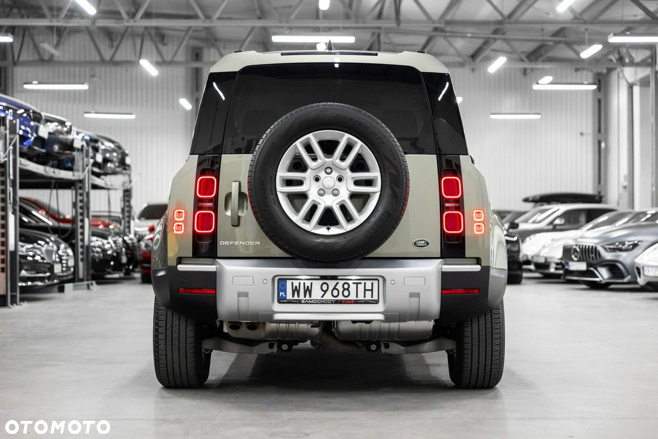 Land Rover Defender - 9