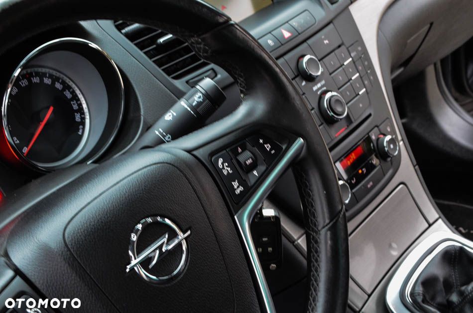 Opel Insignia 1.8 Active - 33