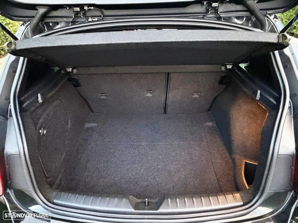 BMW 118 d Pack M - 27