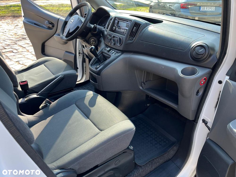 Nissan NV200 - 6