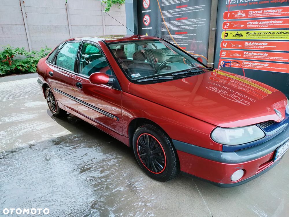 Renault Laguna - 11