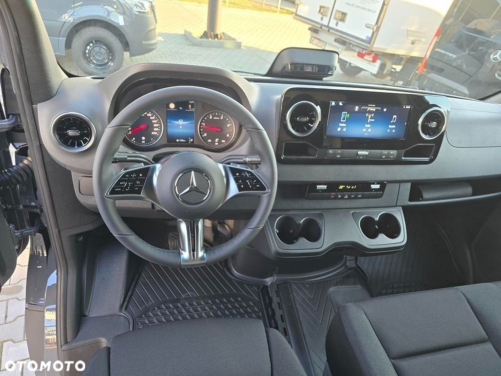 Mercedes-Benz Sprinter 317 CDI Long PRO 9G-Tronic 14m3 - 10