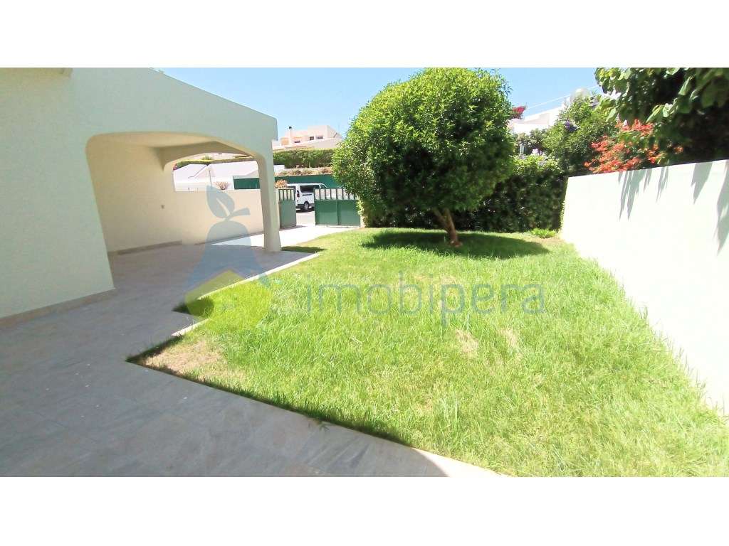 Albufeira-Moradia T3-Perfeita para quem procura conforto e um espaç... - Grande imagem: 2/24