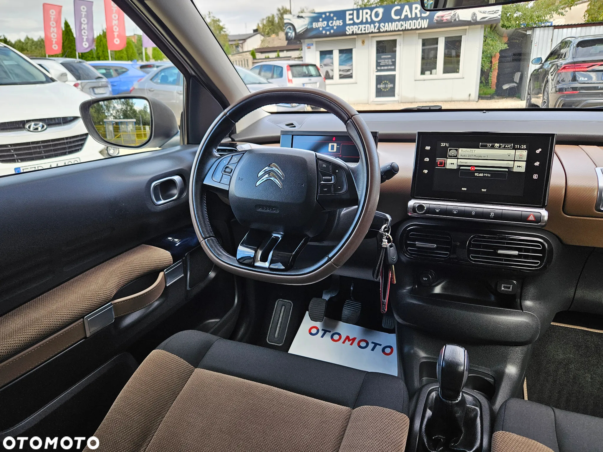 Citroën C4 Cactus 1.2 PureTech Shine EU6 - 23