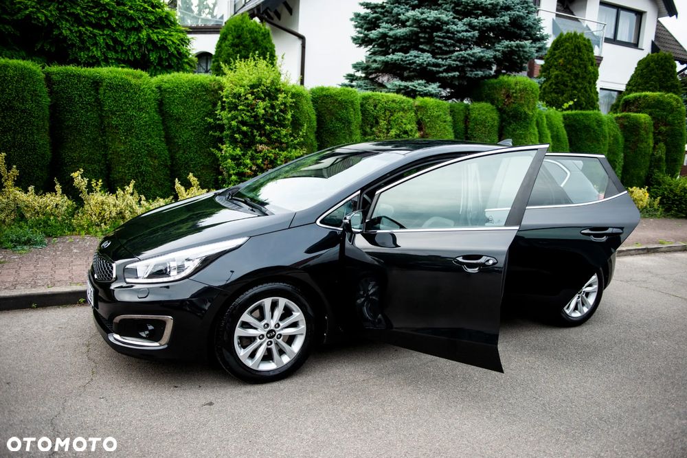 Kia Ceed 1.6 GDI ISG Platinum Edition - 15