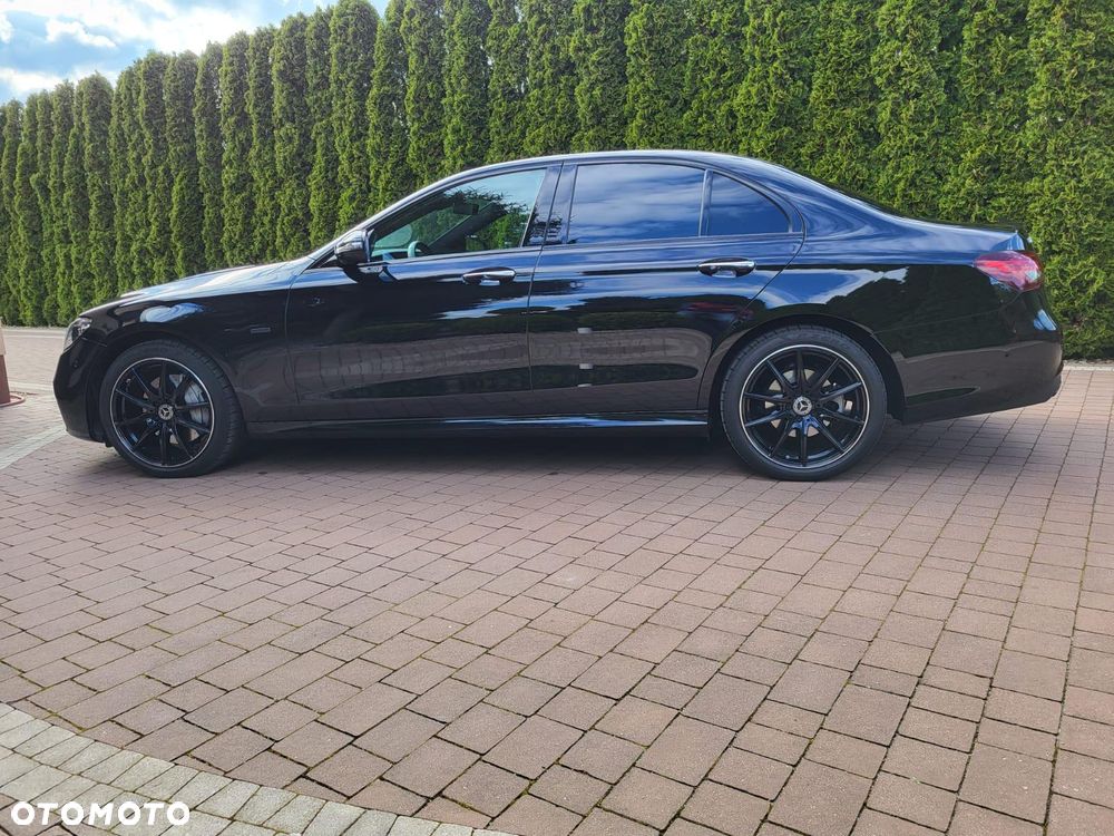 Mercedes-Benz Klasa E 220 d 4-Matic - 38