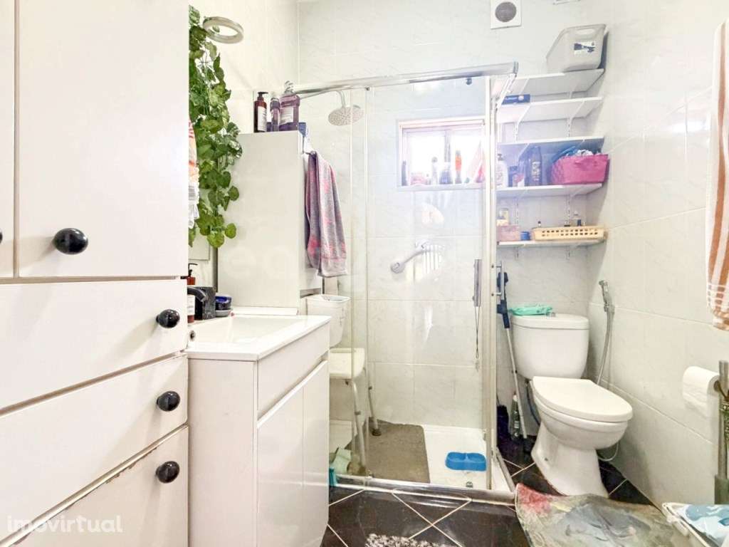 Moradia Térrea T4 Isolada, com Sotão e Garagem para 3 viaturas, na ... - Grande imagem: 5/46