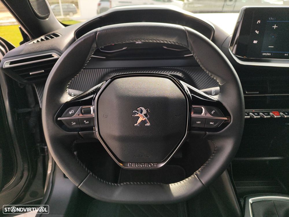 Peugeot 2008 1.2 PureTech Active Pack - 11