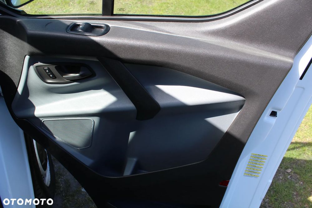 Ford Transit Custom - 21