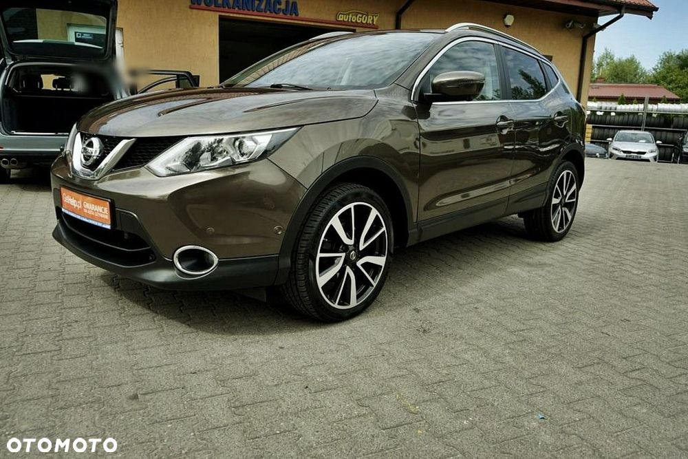 Nissan Qashqai - 2