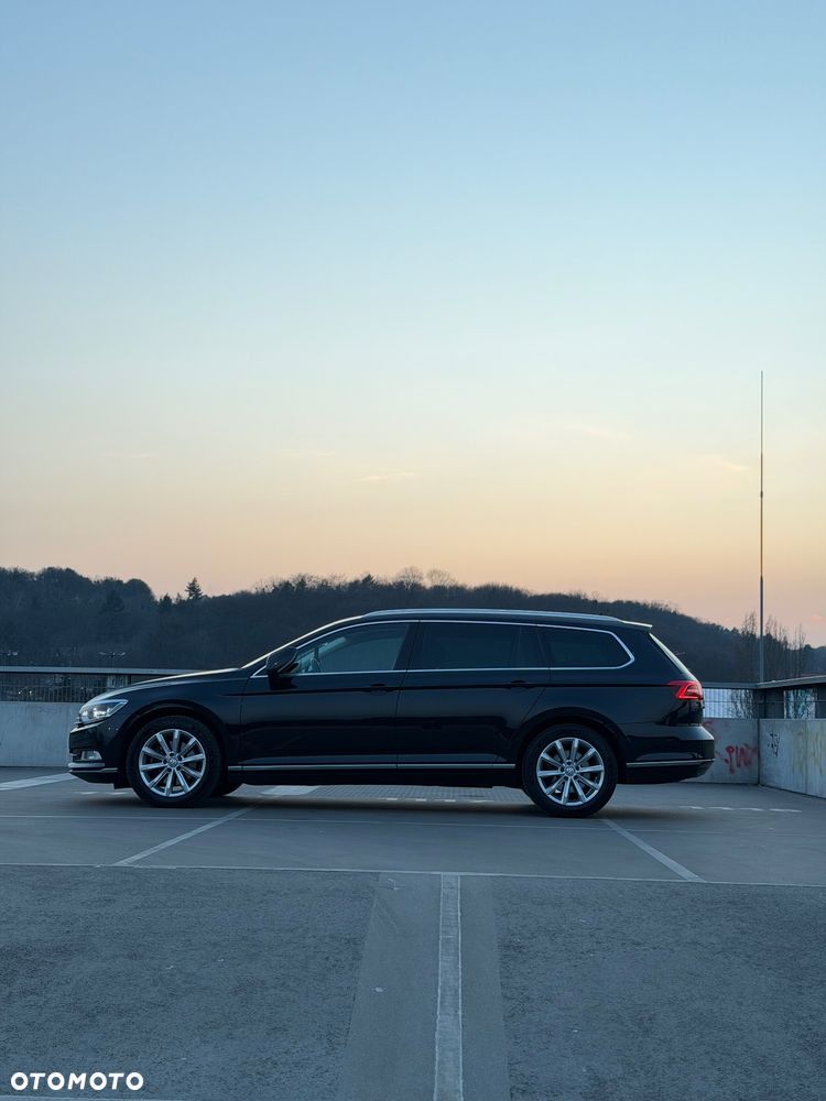 Volkswagen Passat - 22