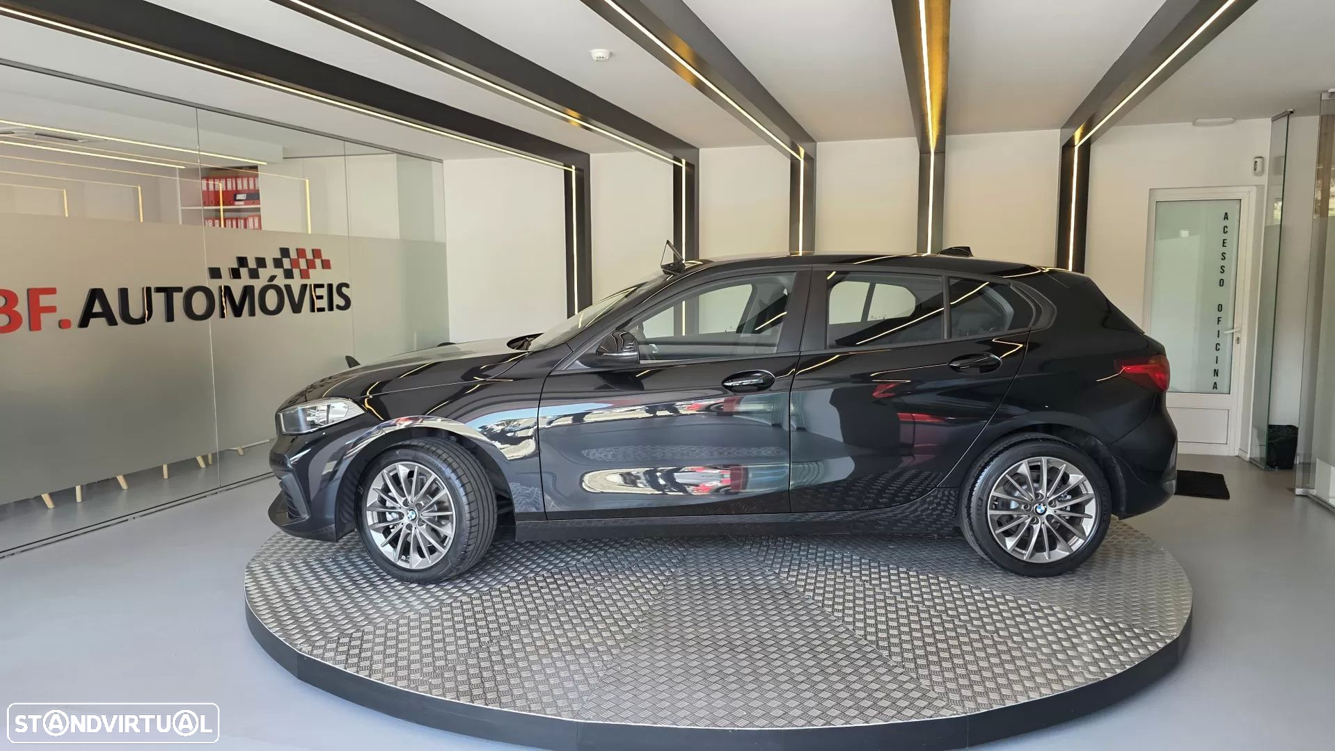 BMW 116 d Corporate Edition Auto - 15
