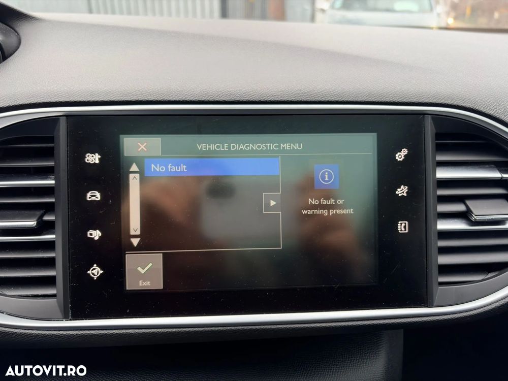 Peugeot 308 SW PureTech 130 GPF EAT8 Stop & Start Tech Edition - 15