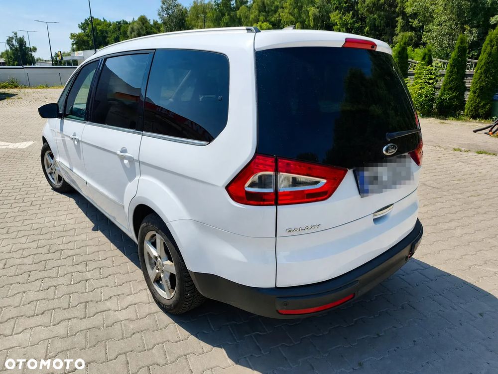 Ford Galaxy 2.0 TDCi Titanium - 4