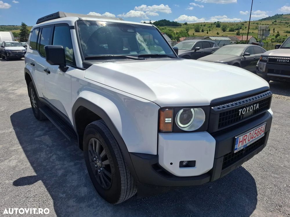 Toyota Land Cruiser 250 - 9