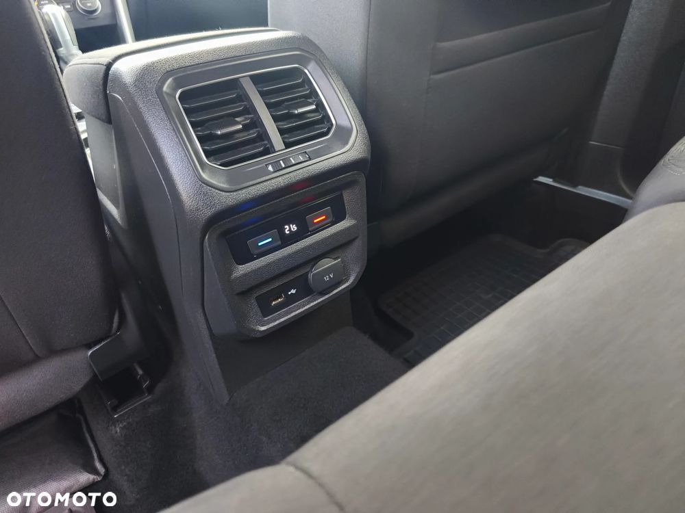 Volkswagen Tiguan Allspace 2.0 TDI SCR 4Motion DSG Highline - 19