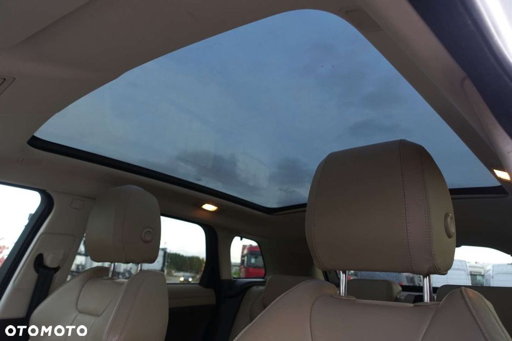 Land Rover Range Rover Evoque - 9