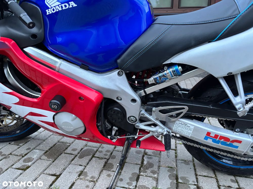 Honda CBR - 10