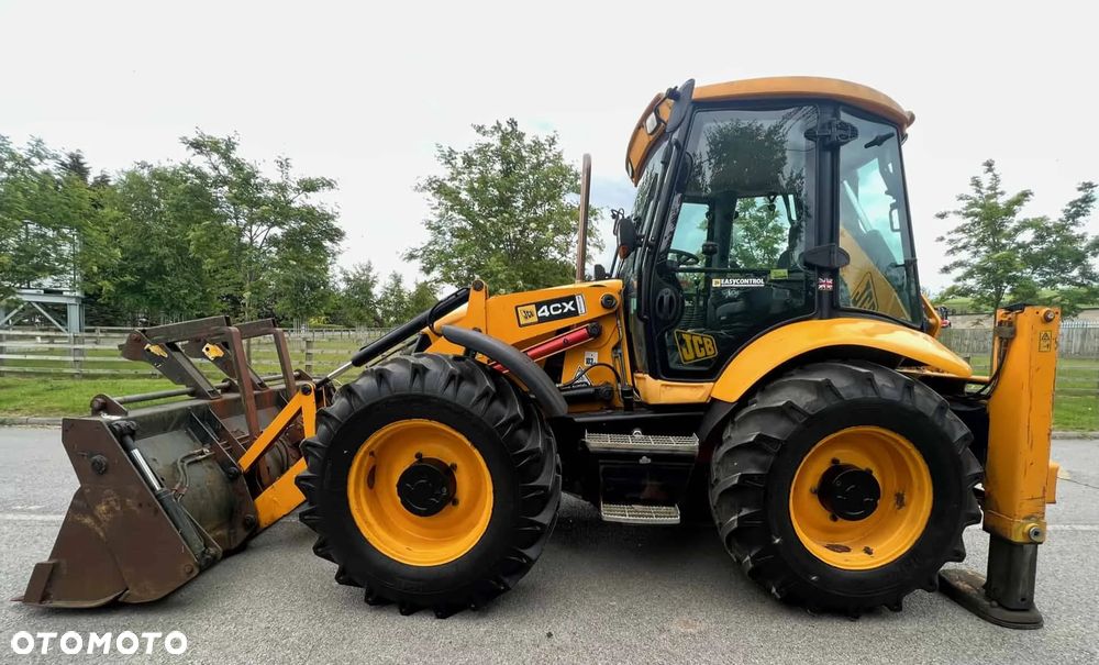 JCB 4CX SITEMASTER - 2