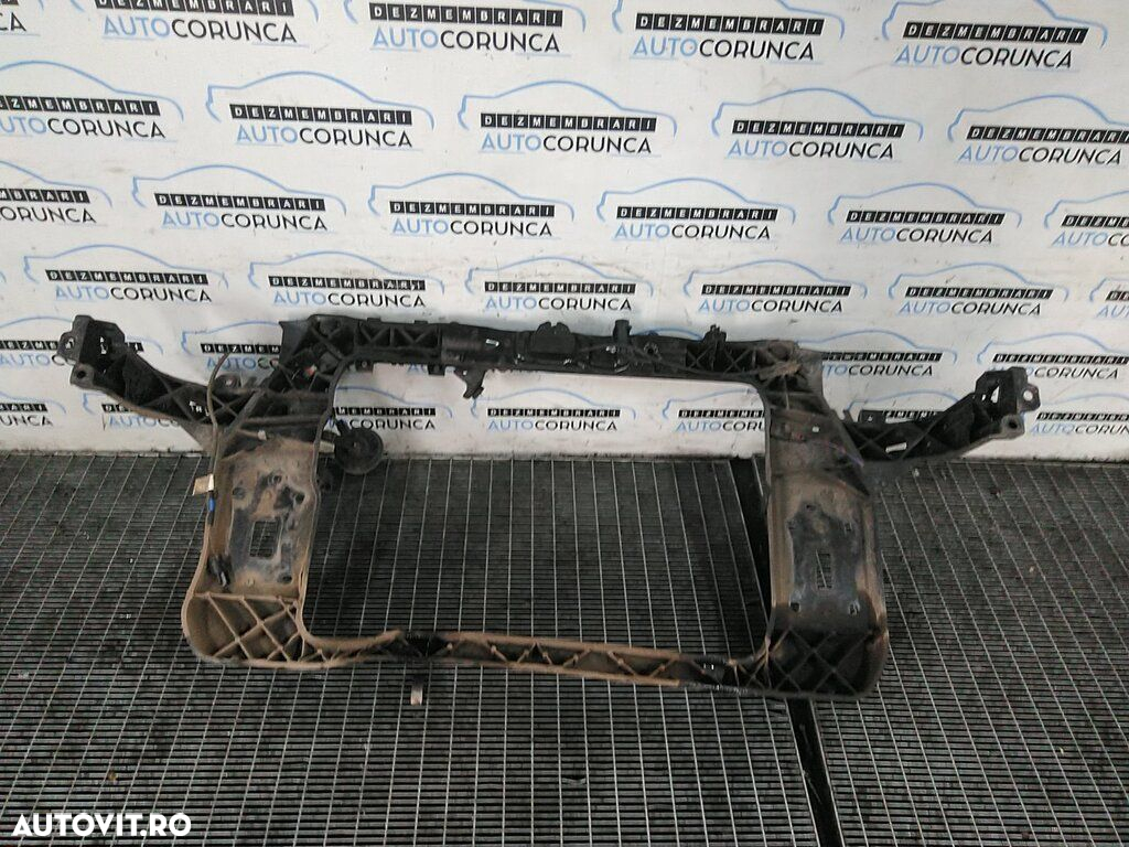 Trager Hyundai IX35 2.0 CRDI 2010 - 2019 1995CC Manuala (1265) - 2