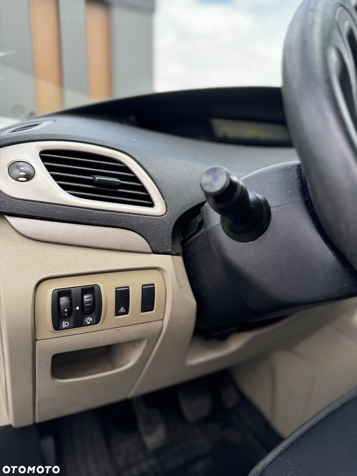 Renault Scenic 1.5 dCi Avantage - 32