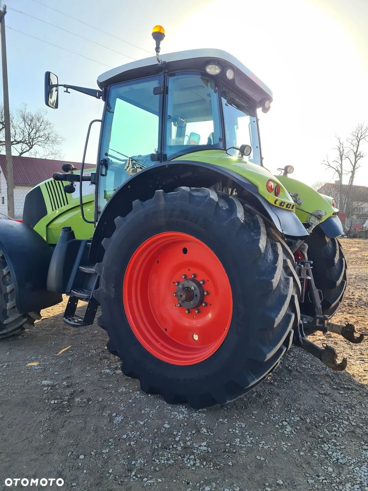 Claas AXION 810 - 8