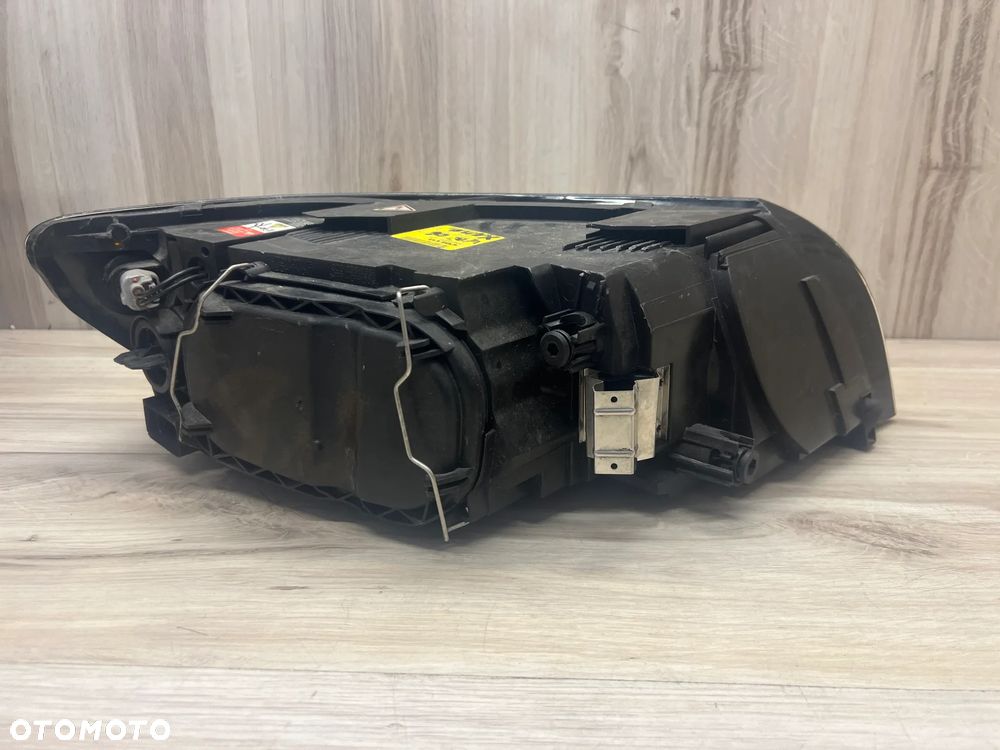 XENON LAMPA LEWA VOLVO V50 S40 EUROPA 30698889 - 10