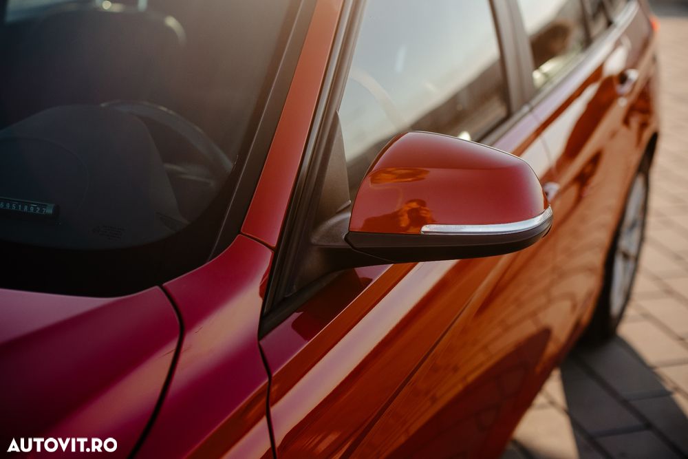 BMW Seria 3 320d Aut. Efficient Dynamics Edition - 6