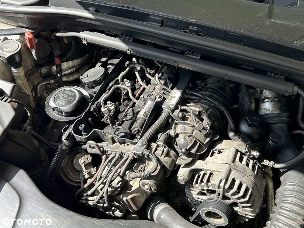 BMW Seria 1 120d - 14