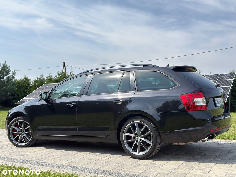 Skoda Octavia 2.0 TDI RS DSG - 11
