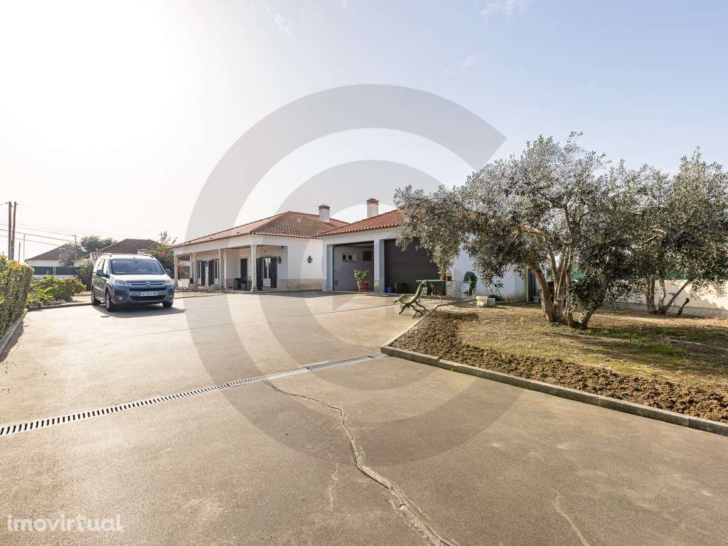 Moradia - Grande imagem: 2/21