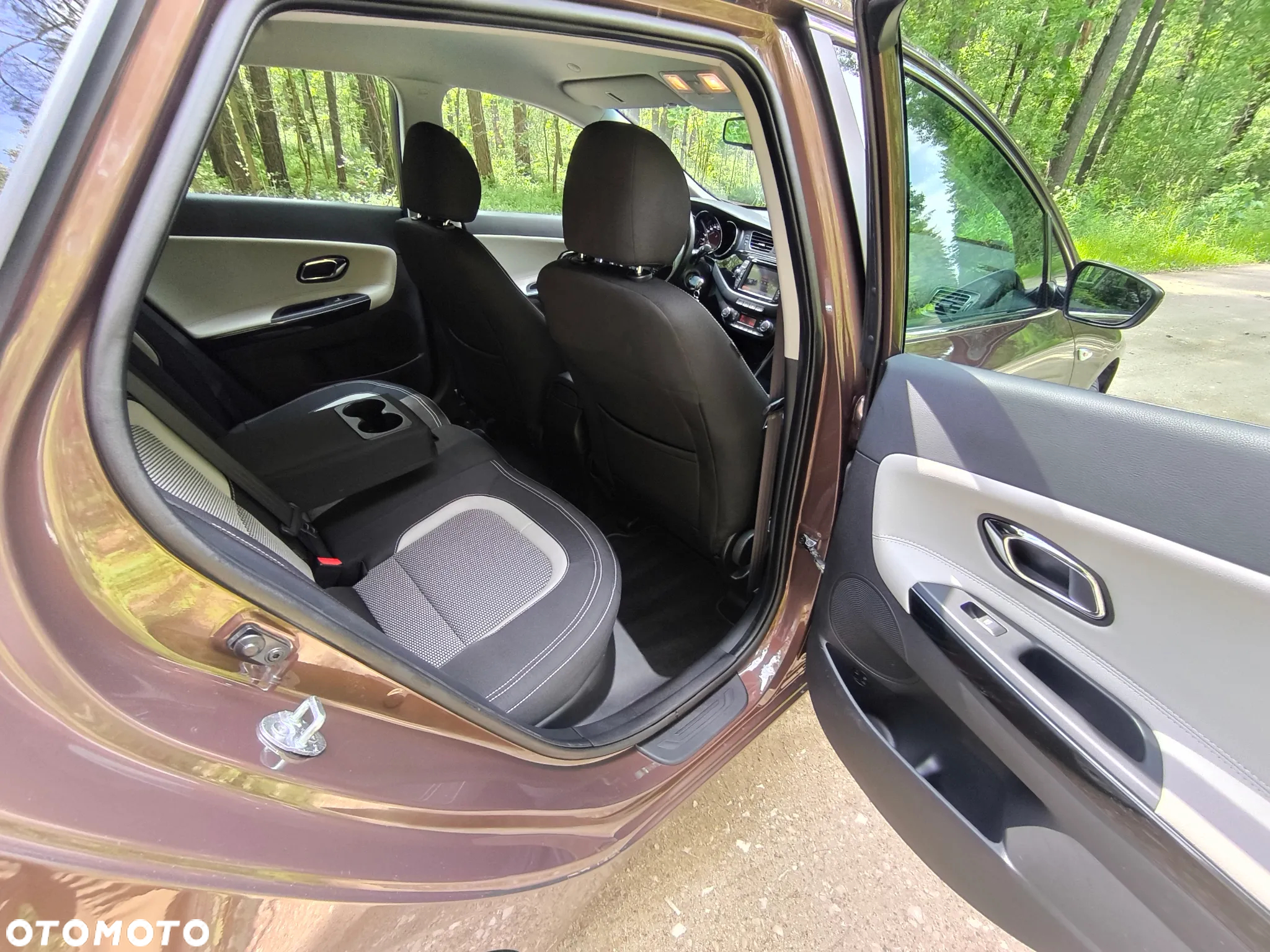 Kia Ceed Cee'd 1.6 GDI L DCT - 16