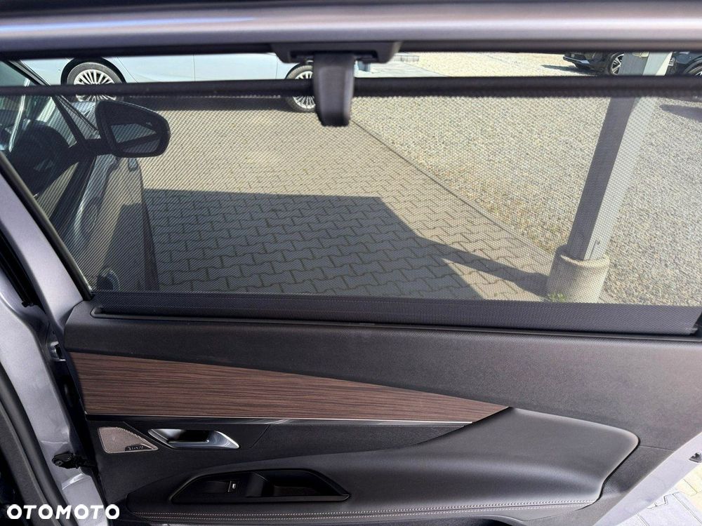 Peugeot 5008 - 32