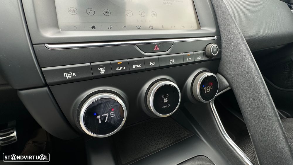 Jaguar E-Pace D150 R-Dynamic - 48