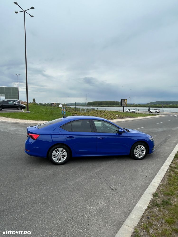 Skoda Octavia 1.5 TSI Ambition - 10