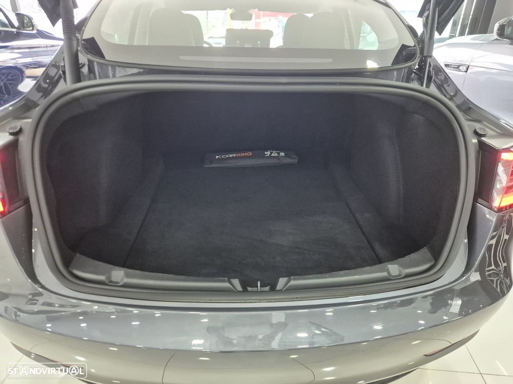 Tesla Model 3 Long Range Tração Traseira - 18