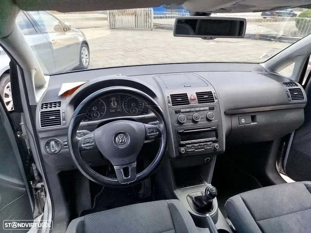 VW Touran 1.6 TDI Blue.Highline 7L - 13