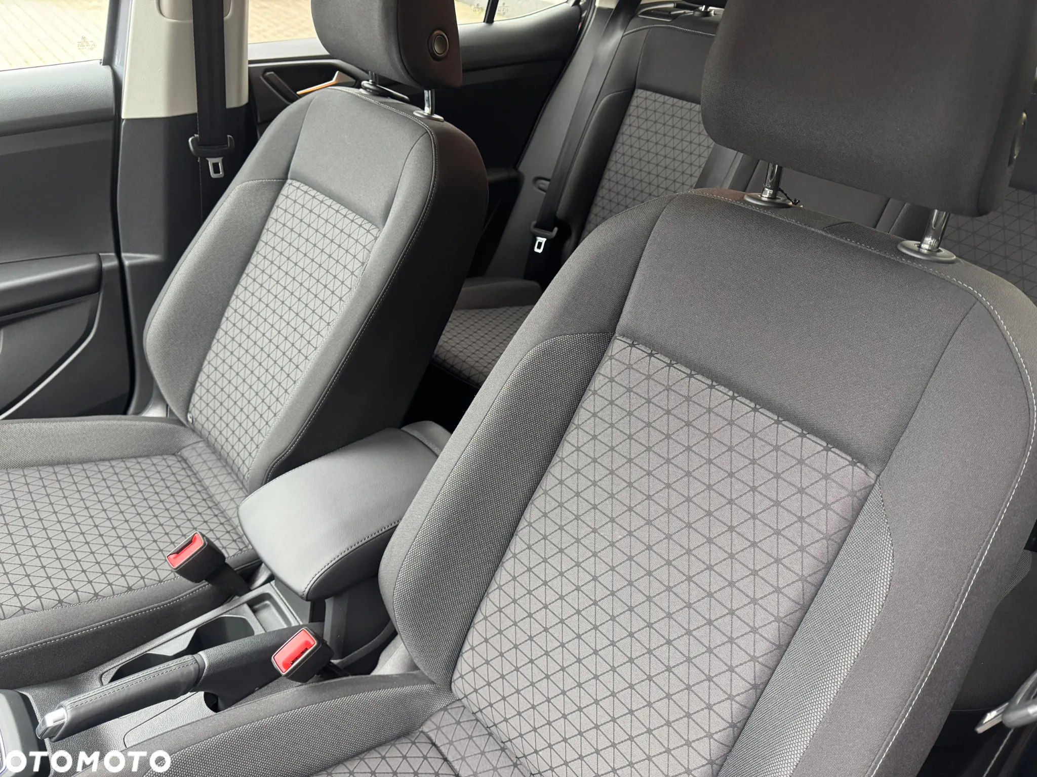 Volkswagen T-Cross 1.0 TSI Style DSG - 21