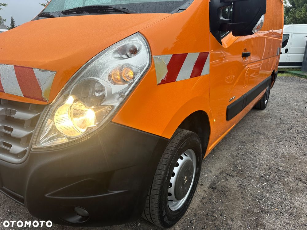 Renault Master 2,3 125ps 2013/14r L2H2 klima hak 2500kg - 13