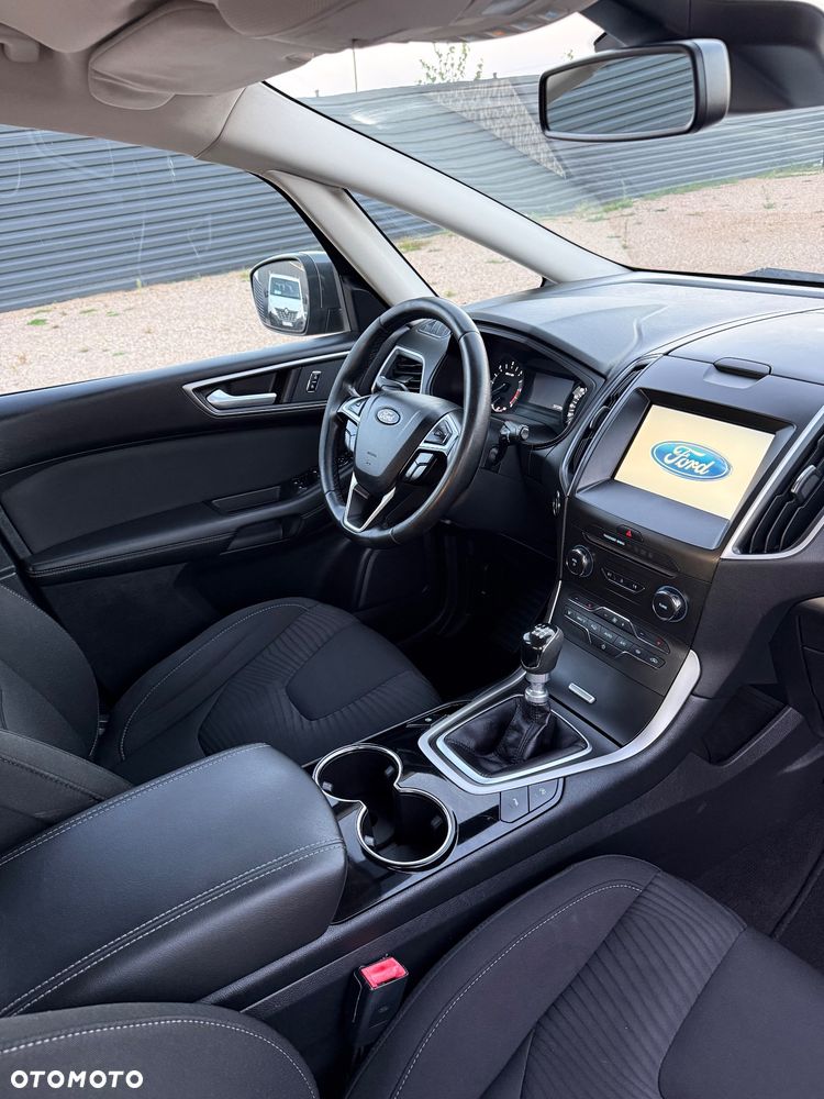 Ford S-Max 2.0 TDCi Trend - 25