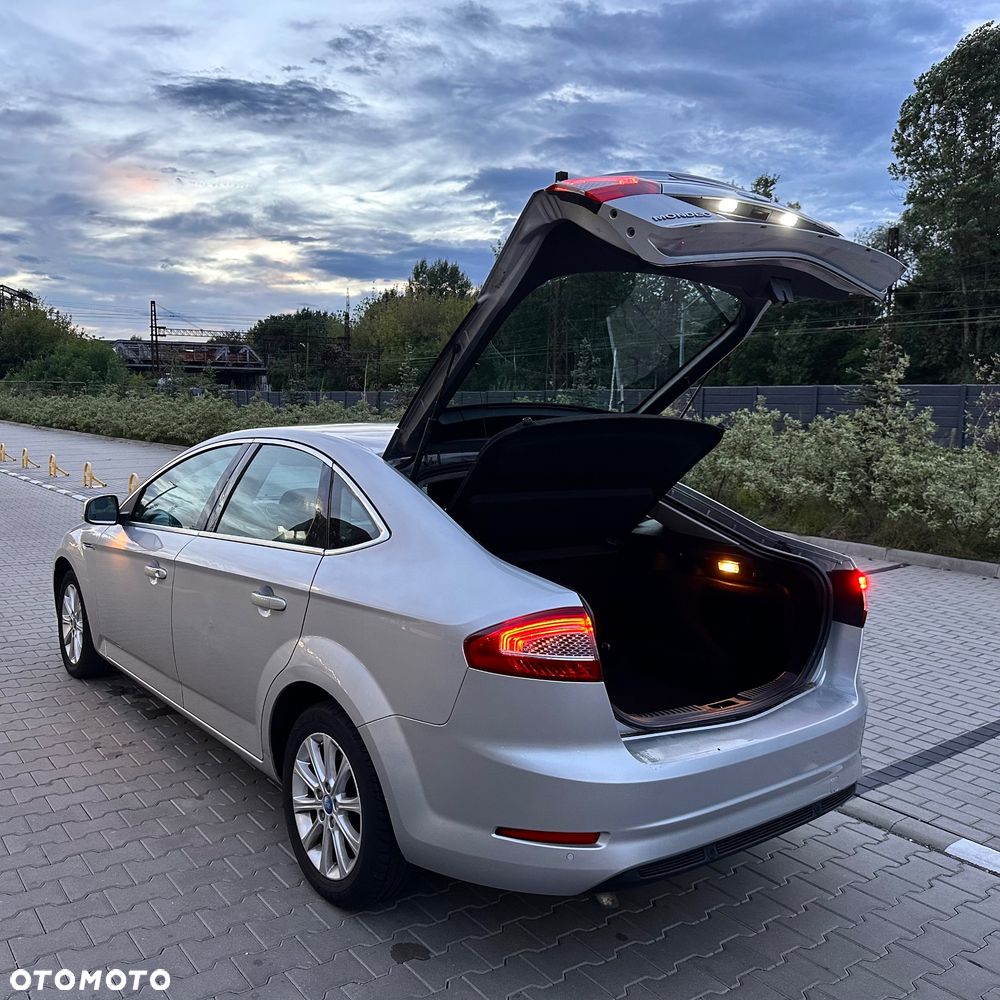 Ford Mondeo 2.0 TDCi Business Edition - 23