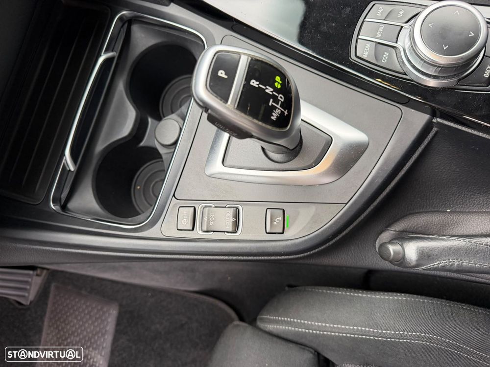 BMW 420 Gran Coupé d Line Sport Auto - 32