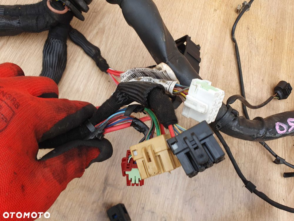Wiazka 8E1971072NE Instalacja Silnika 2.0 FSI AWA 150KM Europa Manual Audi A4 B6 - 29