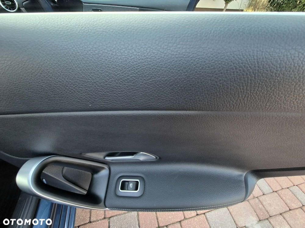 Mercedes-Benz Klasa A 200 Edition 19 - 35