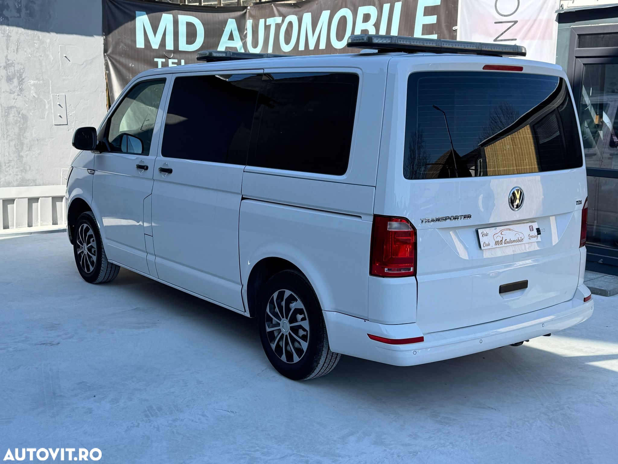 Volkswagen Transporter - 3